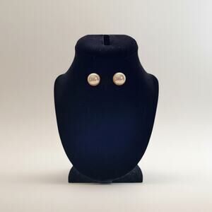 Peachy Blush Rose Pearlescent Stud Earrings - Classic 1 cm Pierced